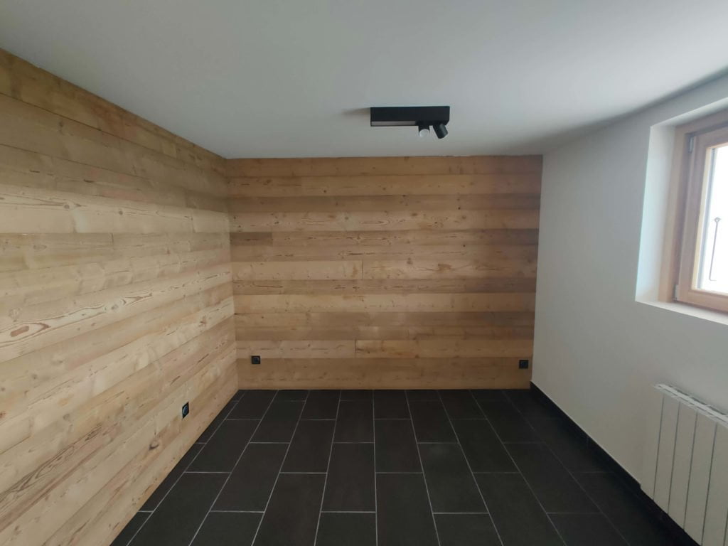 Piece de vie dans un chalet de Bons-en-chablais