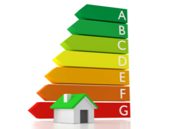 Graphique d’étiquette énergétique illustrant les niveaux de consommation, avec une maison en bas de l’échelle, symbolisant la rénovation énergétique à Thonon-les-Bains
