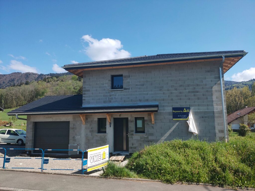 Image de la construction à Bons-en-Chablais