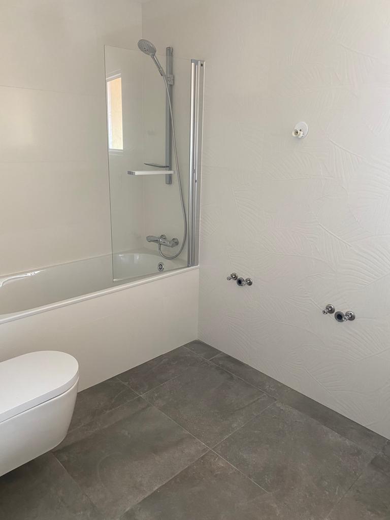 Salle de bains après Douvaine