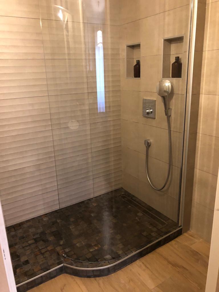 Rénovation douche à l'italienne à Évian