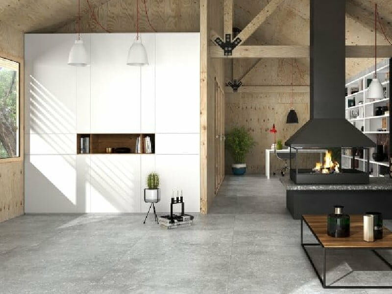 tendance revêtement de sol 2024 avec grès cérame gris moderne