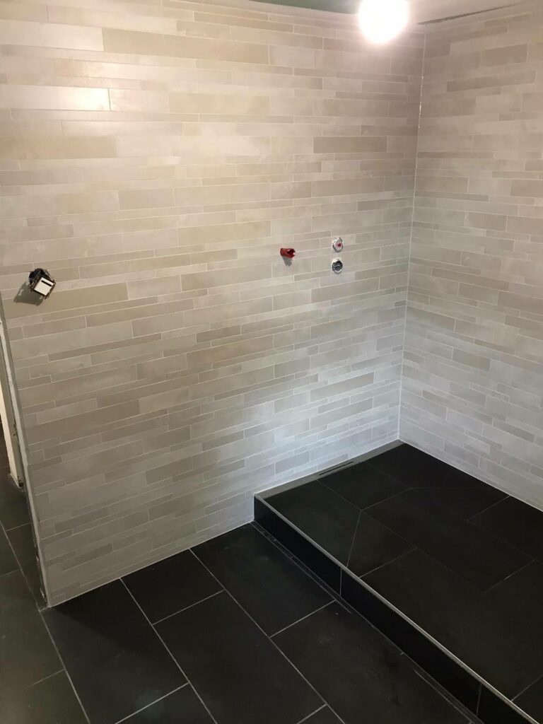 Sanitaires rénovés dans un chalet à Bons-en-Chablais