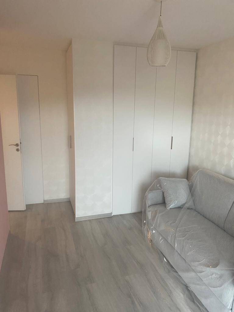 Chambre après la rénovation à Annemasse
