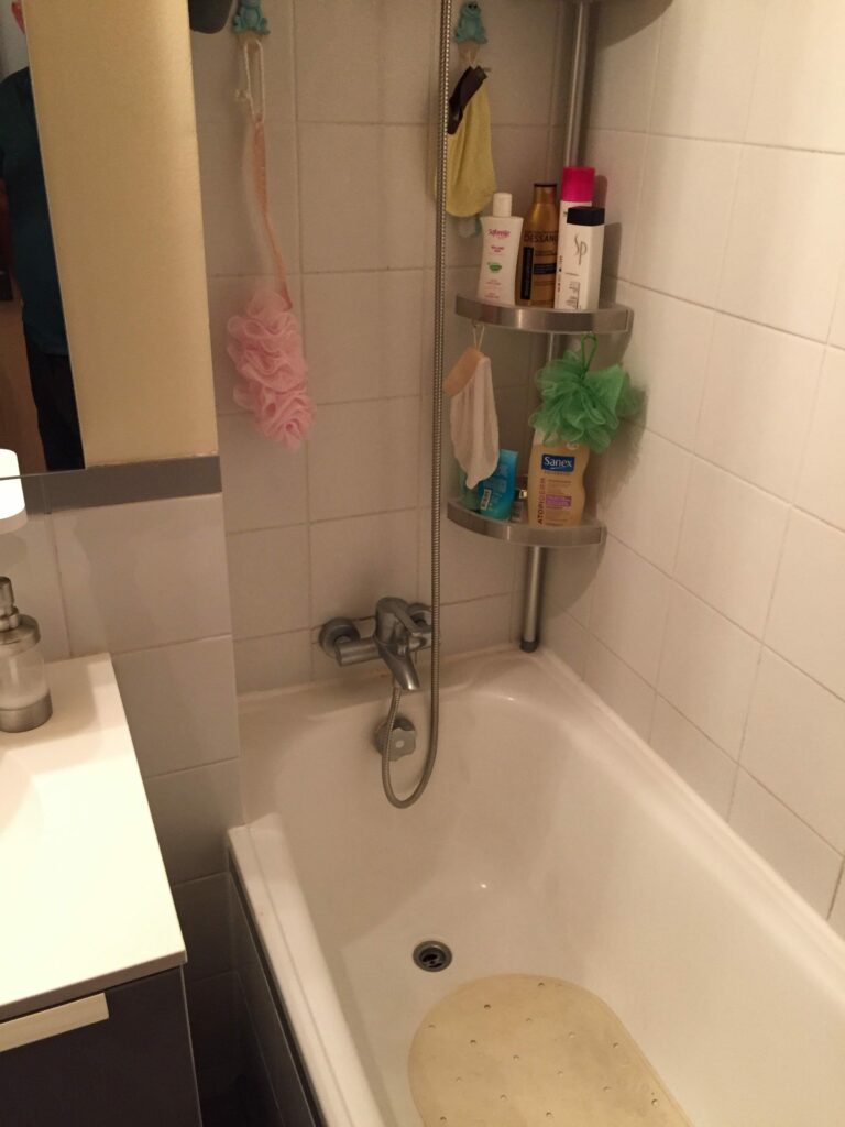 Rénovation de salle de bains à Annemasse avec douche à l'italienne