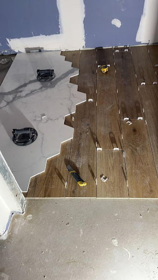 Carrelage salle de bains à Bons-en-Chablais