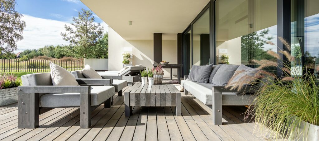 Création de terrasse en bois à Bons-en-Chablais