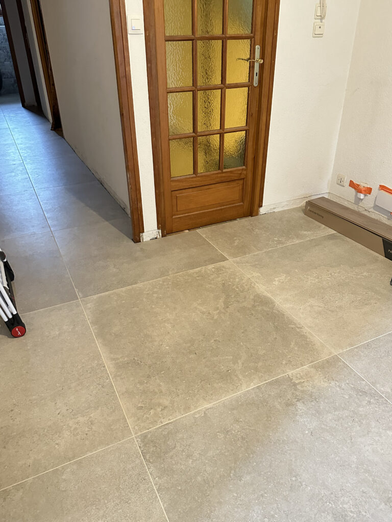 entrée après la rénovation à Ballaison