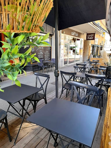 Rénovation terminée d'un restaurant à Thonon-les-Bains